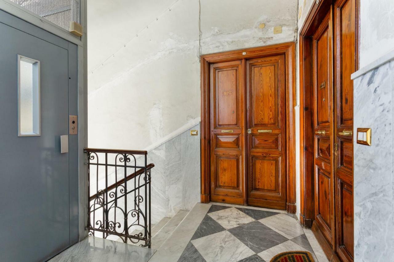 La Smorfia Napoli Apartment Екстериор снимка